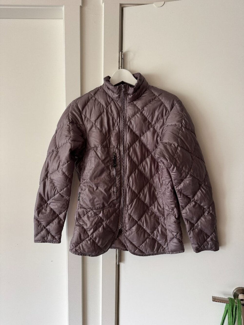 montbell japan light weight purple / lilac feather / down jacket size small